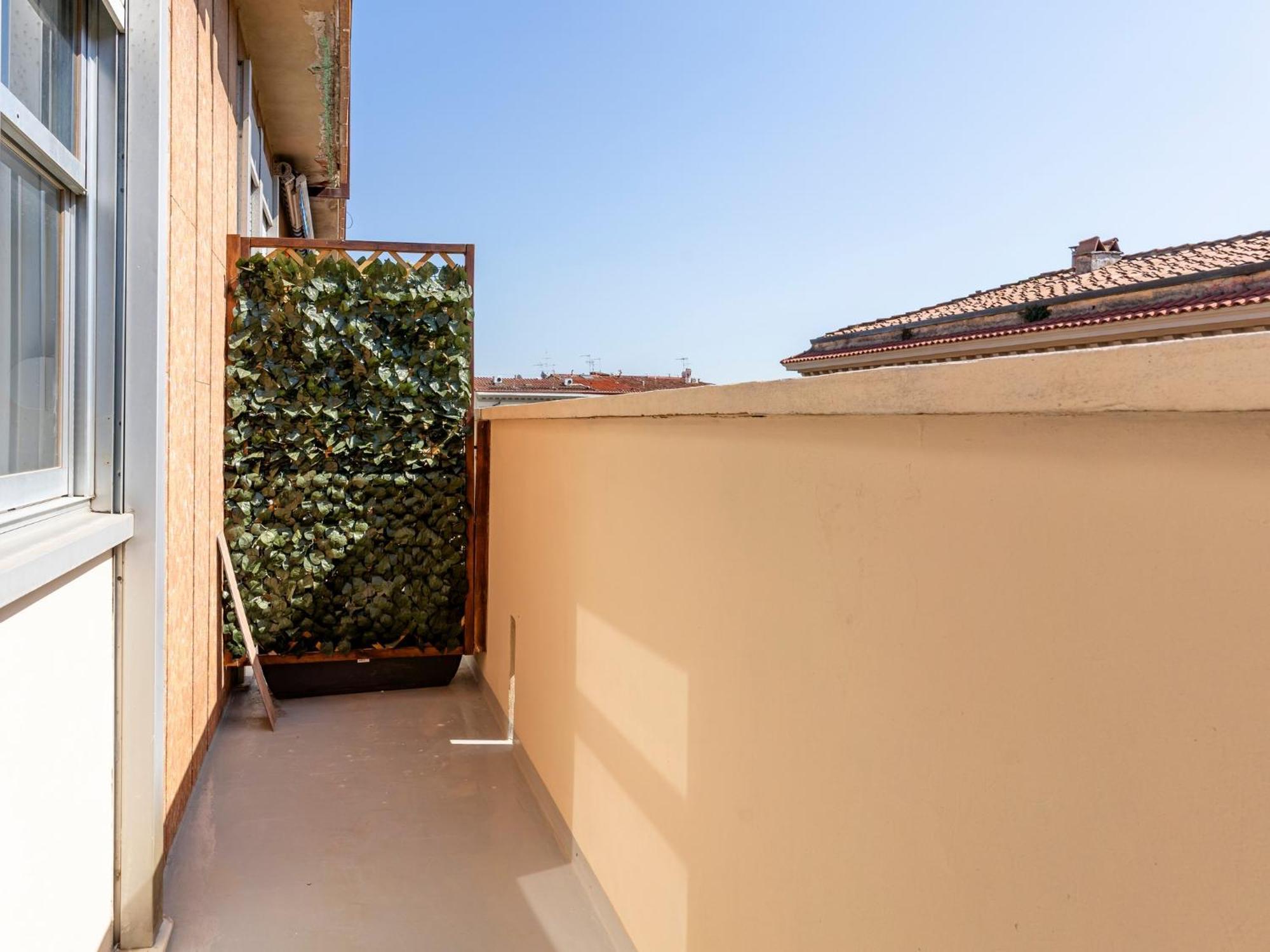 Livorno Central And Modern 2 Apts & 1 Room! Esterno foto