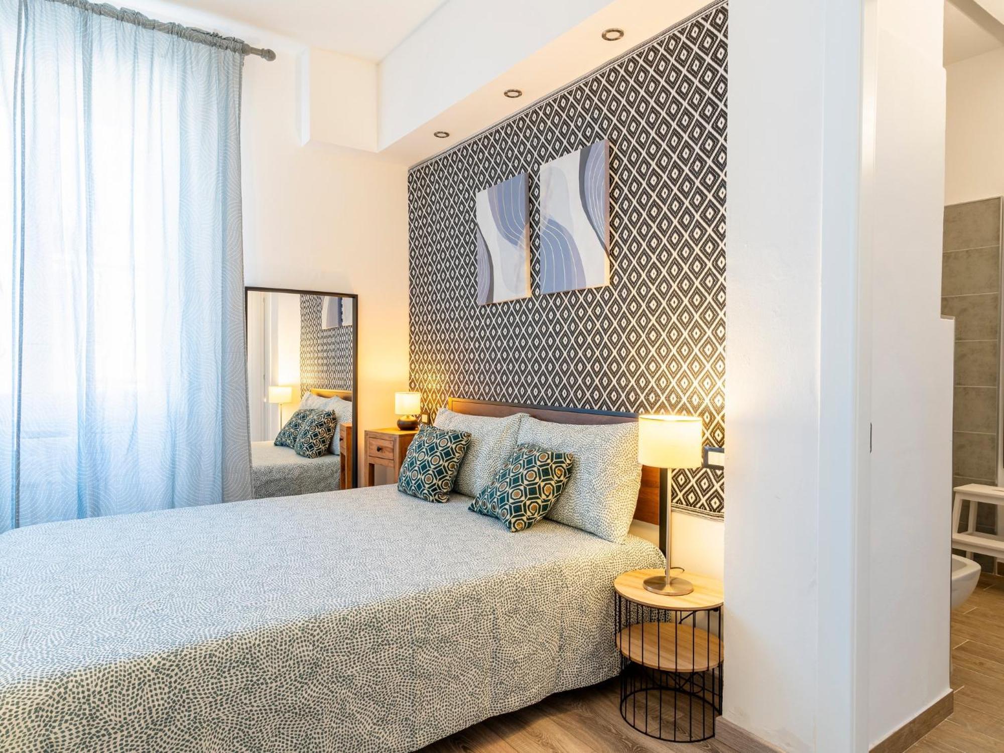 Livorno Central And Modern 2 Apts & 1 Room! Esterno foto